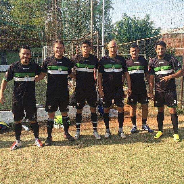 Da direita para esquerda: Márcio, Flávio, Cicinho, Avner, Pedro, Ancelmo - Fonte - Roberto Guimarães